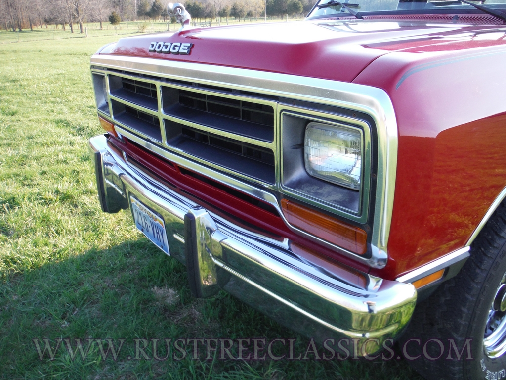 1990 Dodge W150 Short Bed 4x4 90 SWB Power Ram